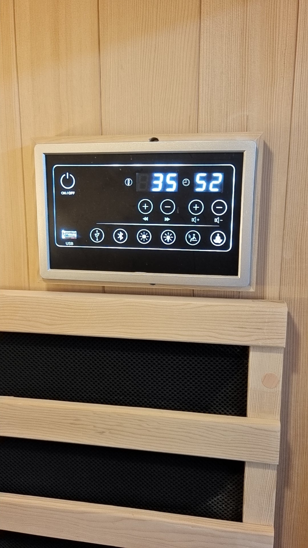 Nicebeam 1–2 Person Far Infrared Sauna Cabin with Red Light