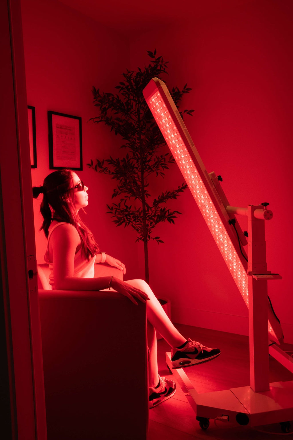 Renew Red Light The Panorama Panel Red, NIR & Blue LED Panel