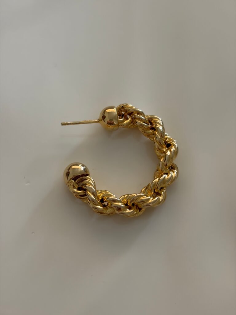 CINCO Vintage — if you only need one earring No. 21