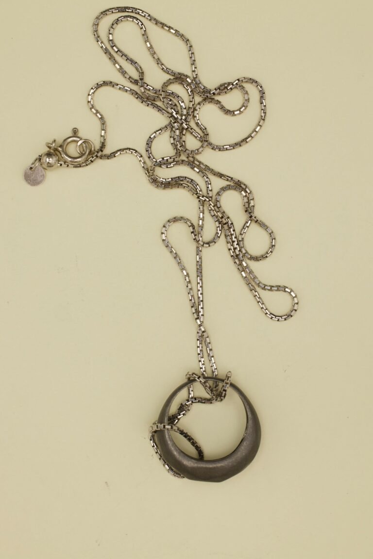CINCO Vintage — Silver No. 074