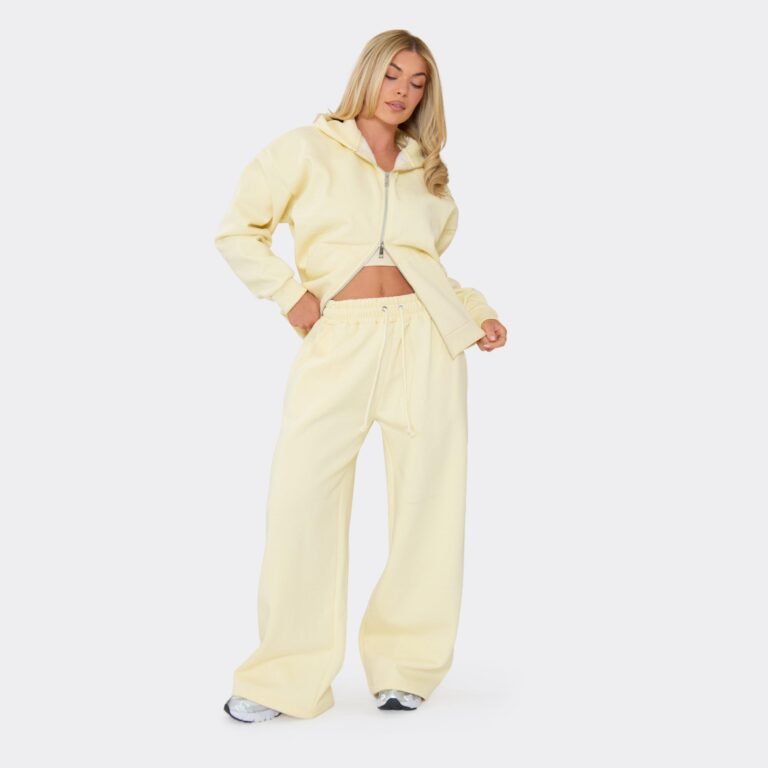 Heavyweight Wide Leg Joggers In Lemon, Women’s Size US 2