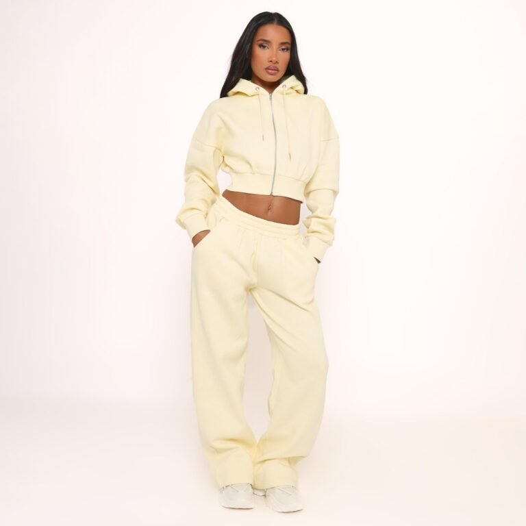 Mid Rise Straight Leg Joggers In Lemon, Women’s Size US 0