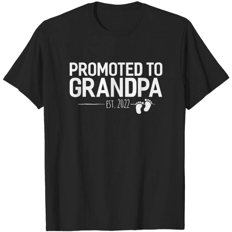 Promoted To Grandpa 2022, Baby Reveal Granddad Gift Men T-shirt