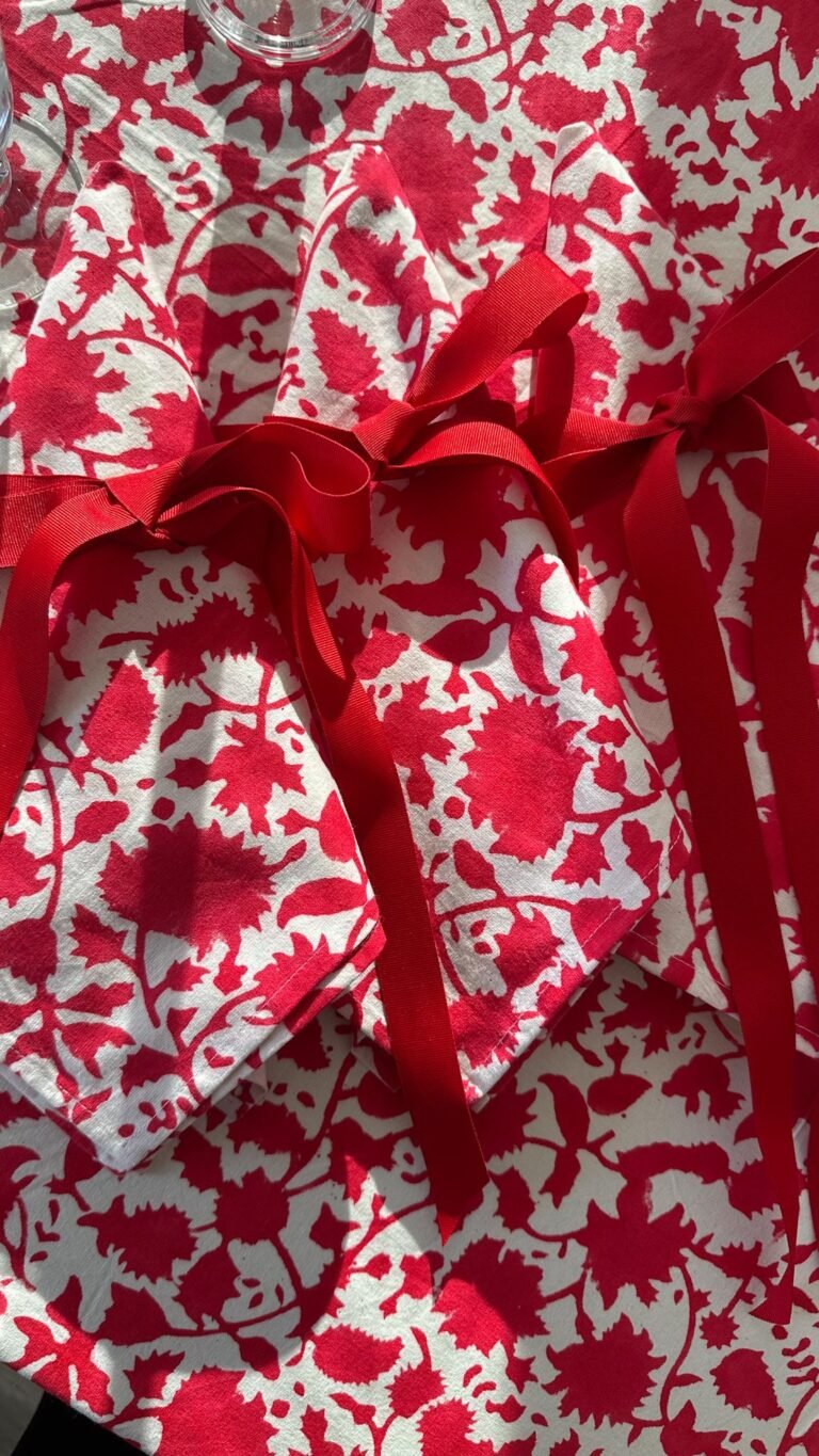 CRANBERRY BLOSSOM NAPKINS